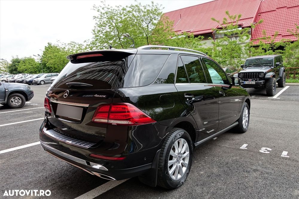 Mercedes-Benz GLE - 10