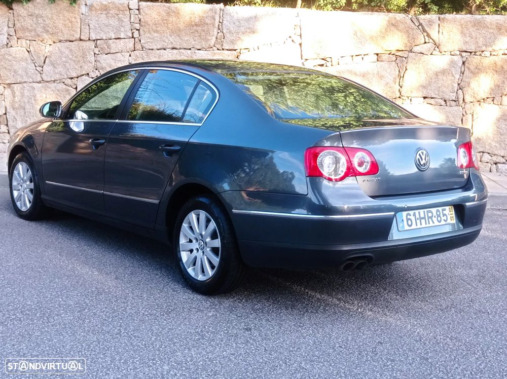 VW Passat 2.0 TDI Highline - 6