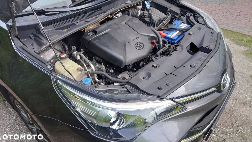 Toyota Avensis 2.0 D-4D Active Business - 4