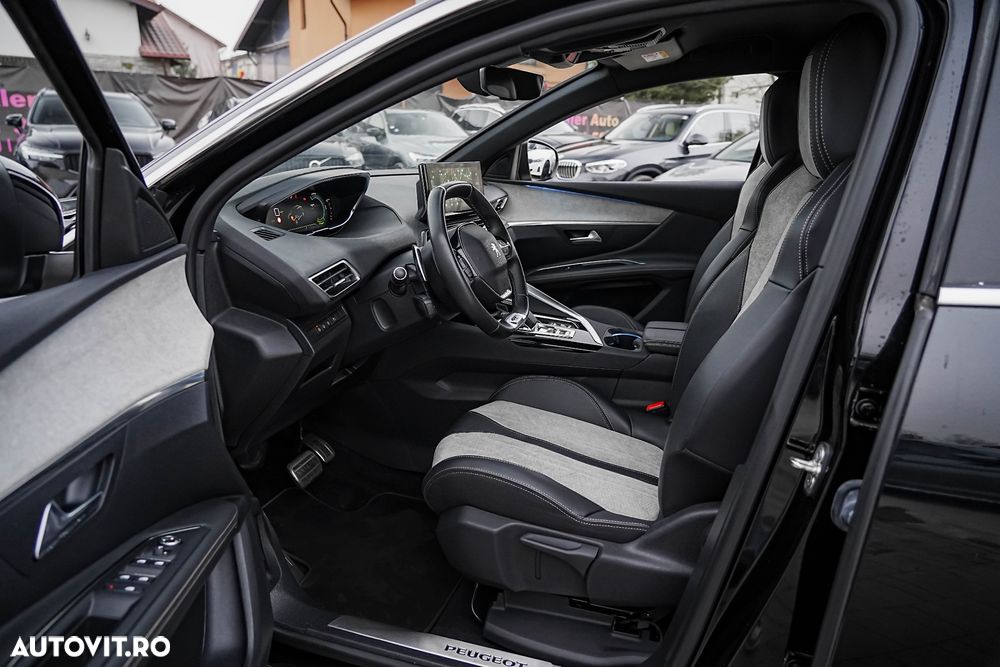 Peugeot 3008 Hybrid 225 e-EAT8 GT Pack - 12