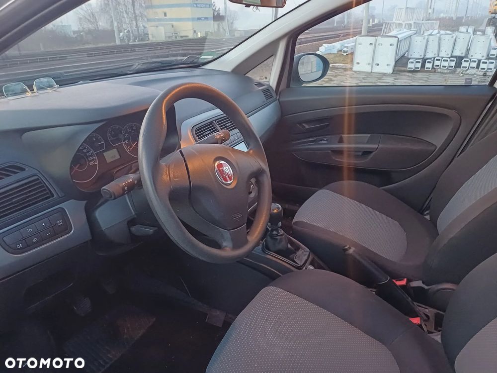 Fiat Punto - 5