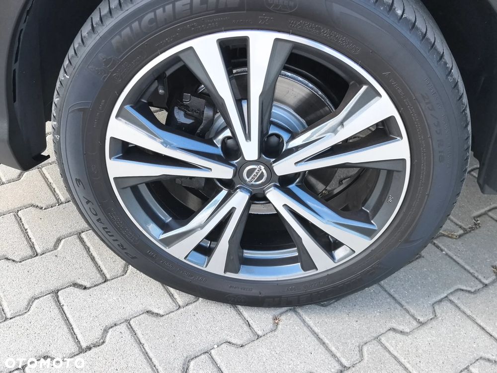 Nissan Qashqai 1.6 DIG-T N-Connecta - 14