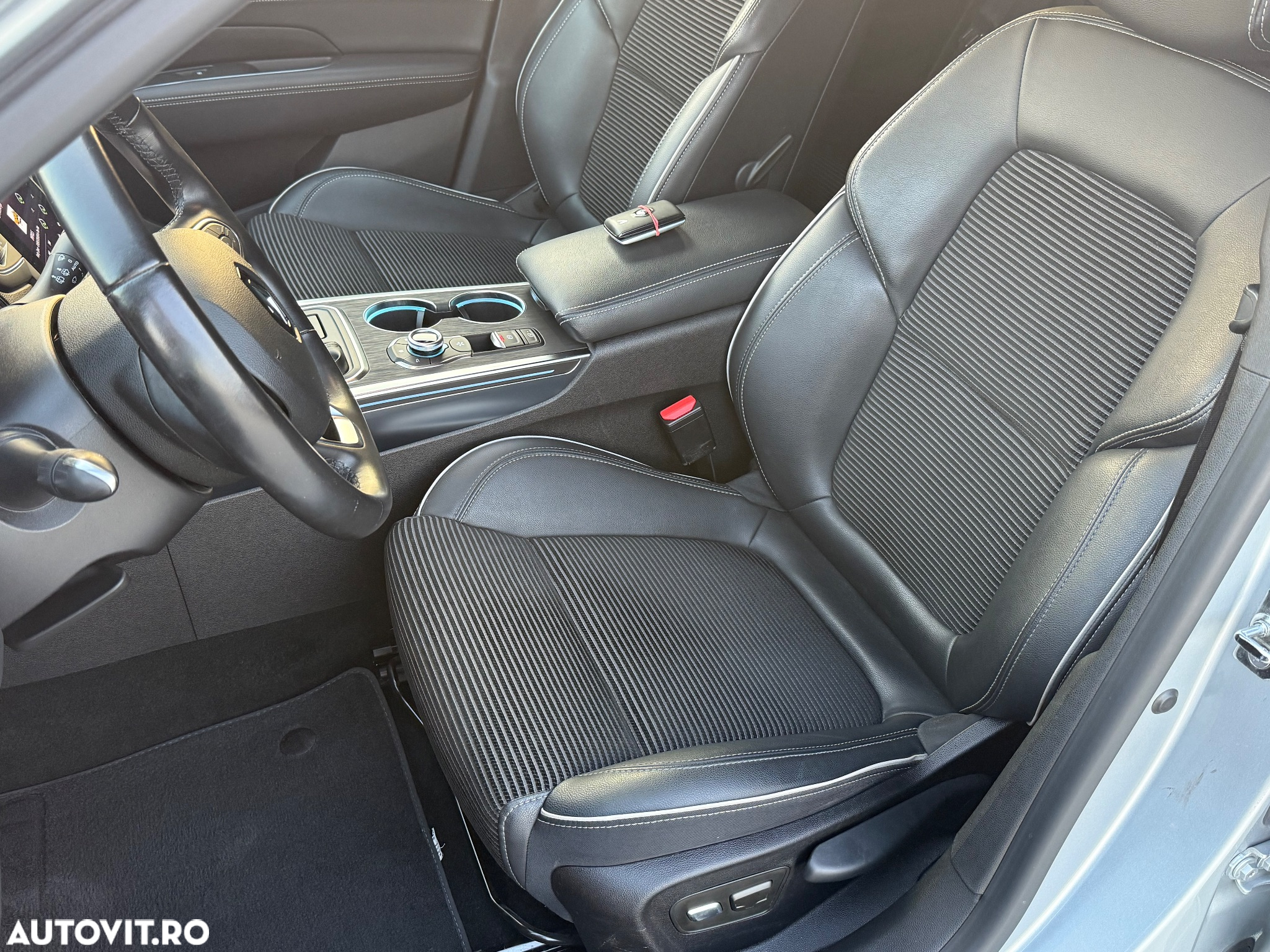 Renault Talisman Grandtour BLUE dCi 160 EDC INTENS - 19