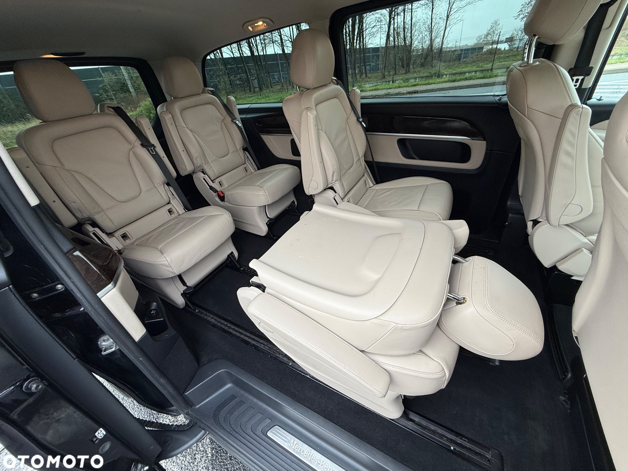 Mercedes-Benz Klasa V 220 d kompakt 4Matic 7G-TRONIC Avantgarde - 9