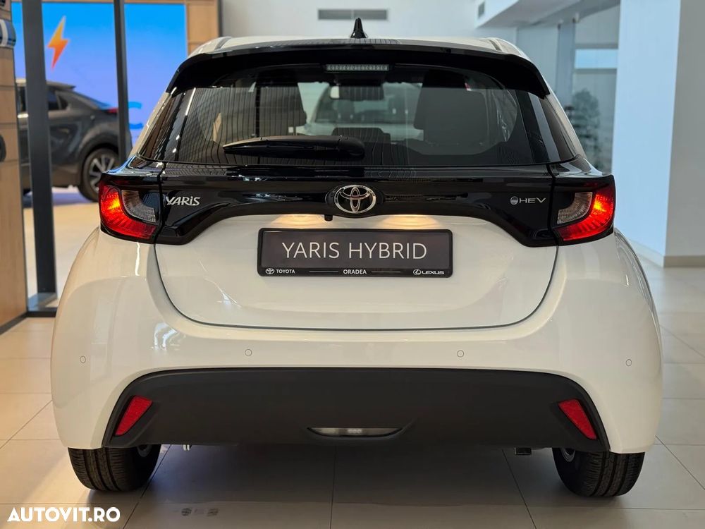 Toyota Yaris - 5