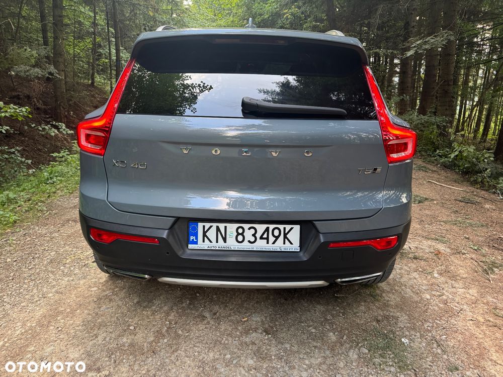Volvo XC 40 T5 AWD Inscription - 8