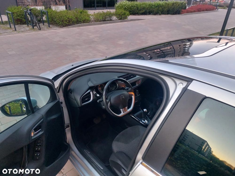 Citroën C3 1.2 PureTech Exclusive ETG - 28