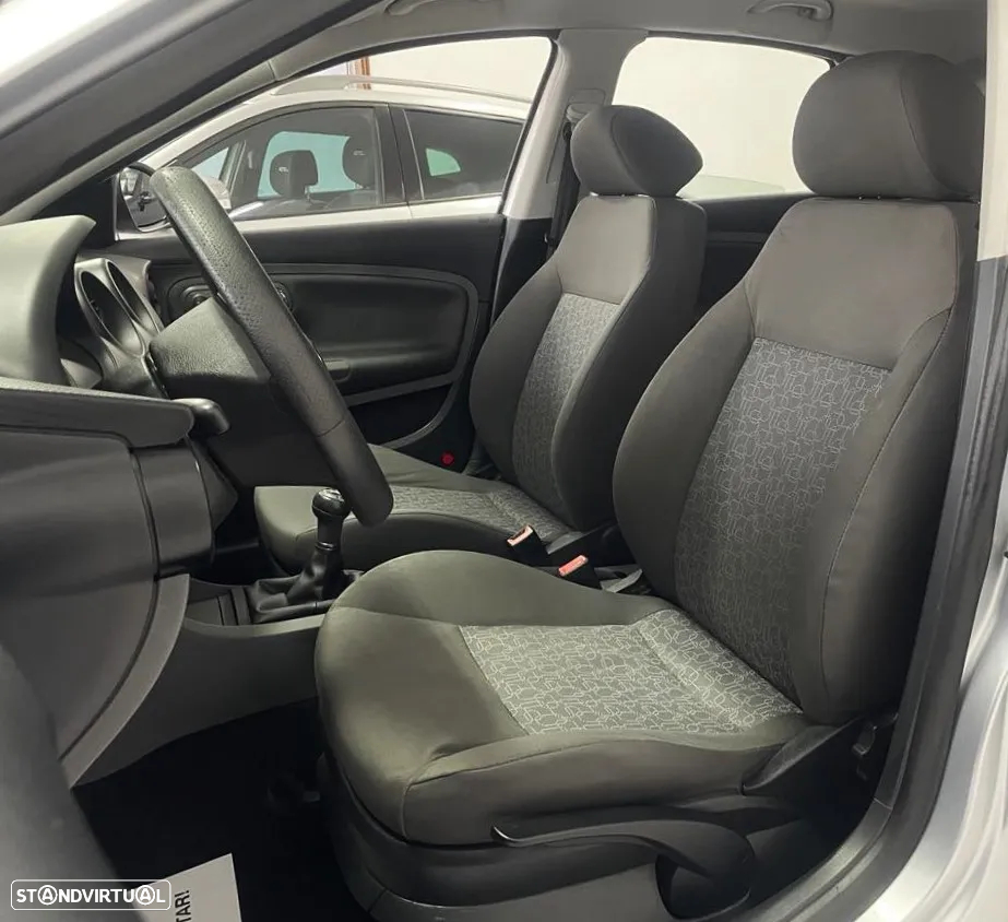 SEAT Ibiza 1.2 12V Reference - 19