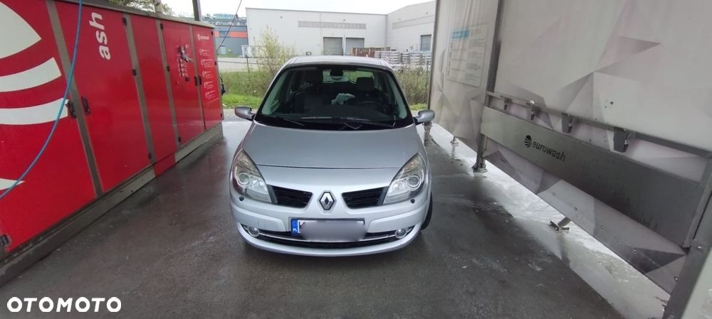 Renault Grand Scenic 2.0 16V Avantage - 3