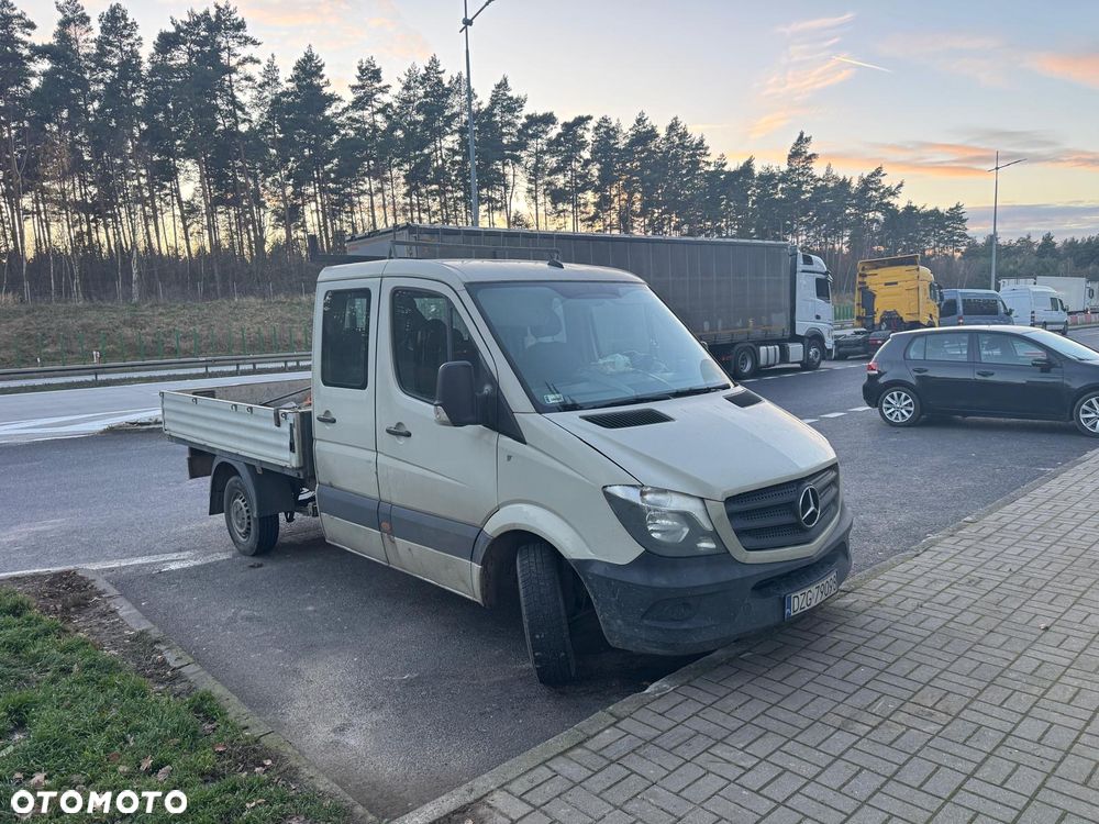 Mercedes-Benz Sprinter - 1