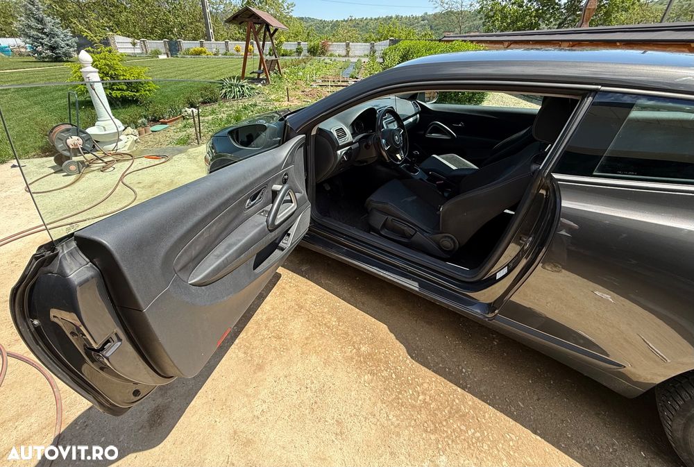 Volkswagen Scirocco 2.0 TDI - 9