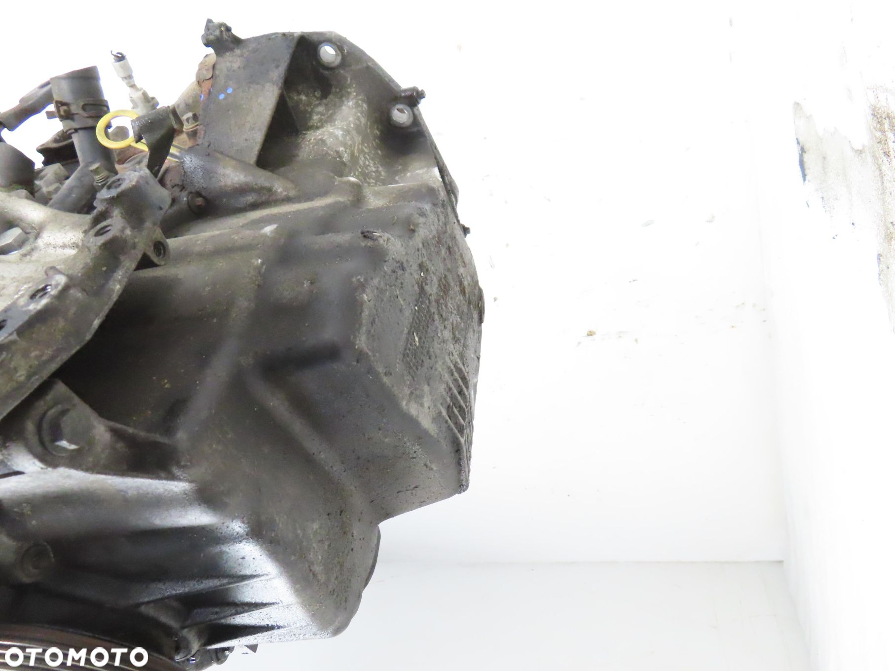 SILNIK RENAULT LAGUNA II 1.6 K4M710 - 2