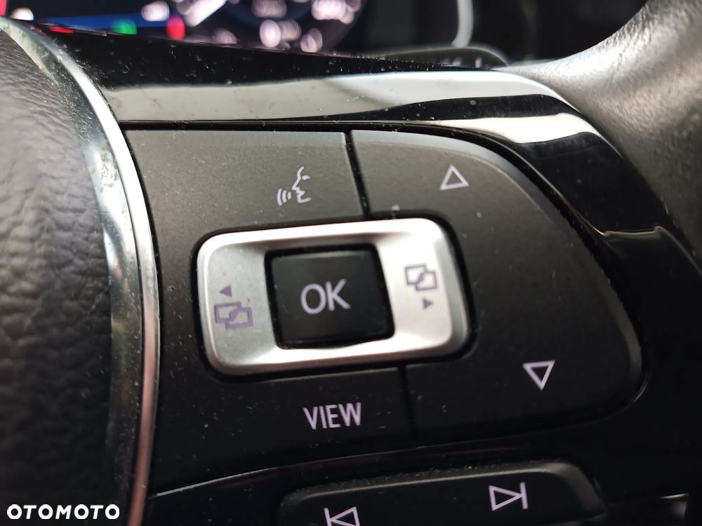 Volkswagen Golf VII 1.5 TSI BMT Evo Highline DSG - 33