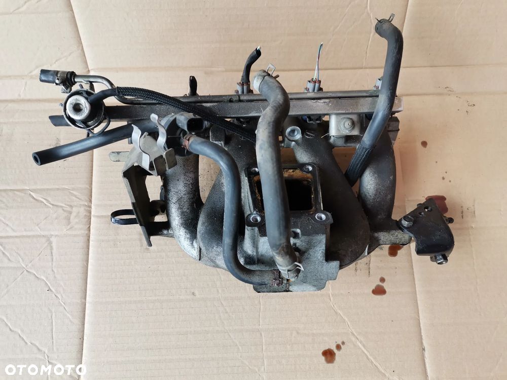 Kolektor ssacy Nissan Micra k11 lift 1.4b - 1