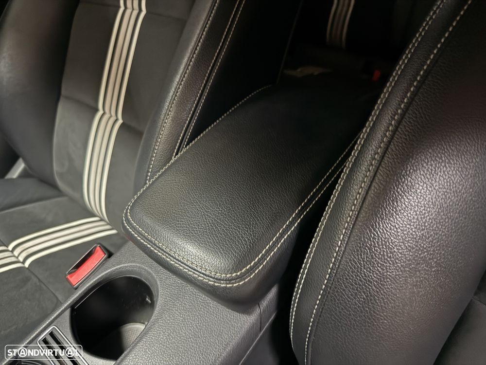 Mercedes-Benz A 180 d AMG Line - 11