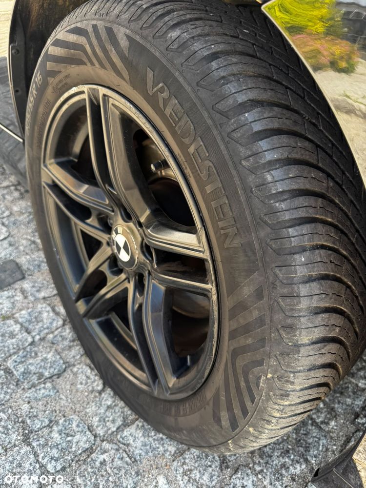 BMW Seria 1 - 15