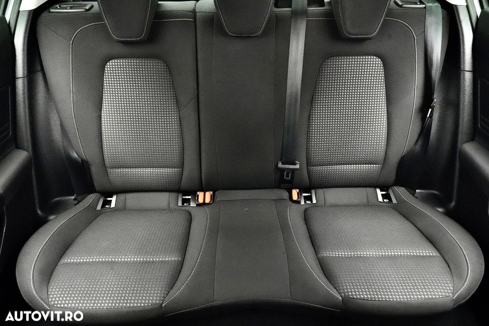 Ford Focus 1.0 EcoBoost Titanium Business - 17