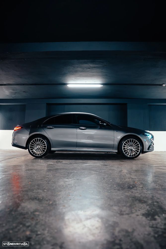 Mercedes-Benz CLA 250 e AMG Line - 3