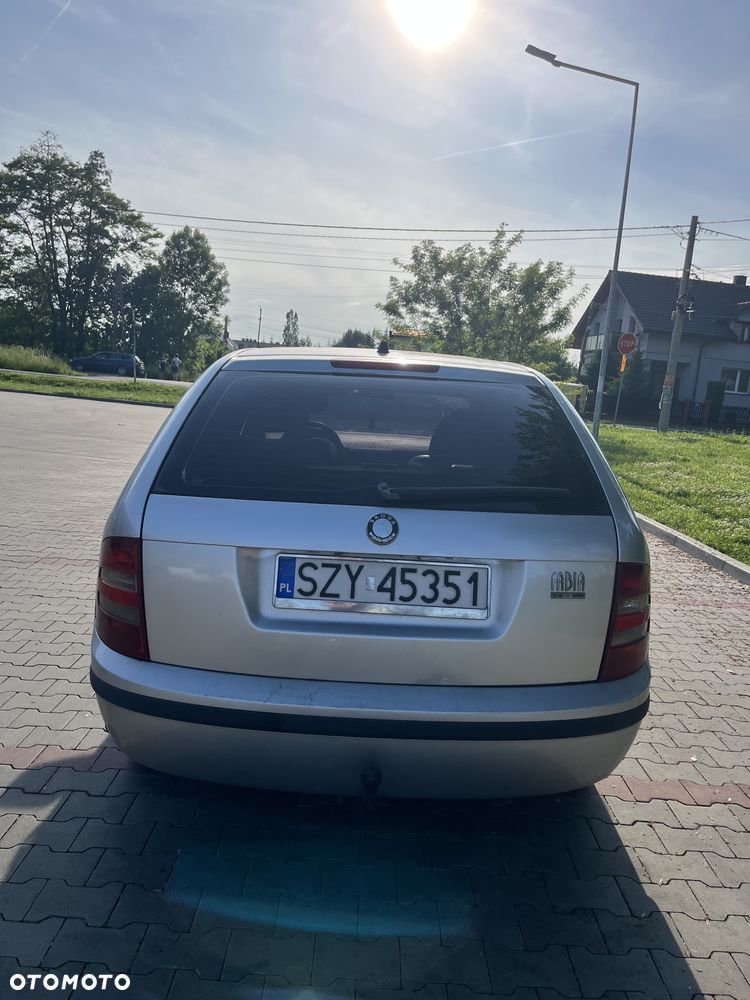 Skoda Fabia 1.4 Comfort - 4