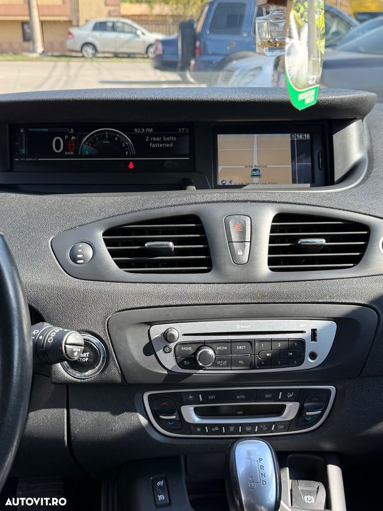 Renault Scenic ENERGY dCi 110 EDC LIMITED - 19