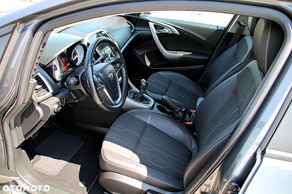 Opel Astra 1.6 Edition Sport - 18