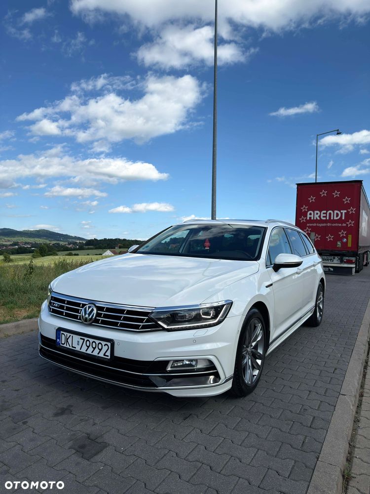 Volkswagen Passat 2.0 TDI SCR (BlueMotion Tech) 4Motion D Highline - 3