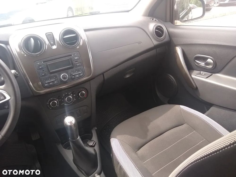 Dacia Sandero Stepway - 14
