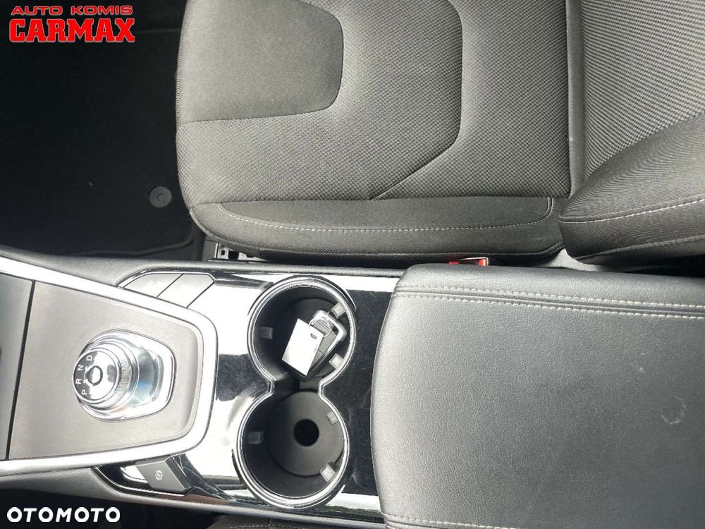 Ford S-Max - 30