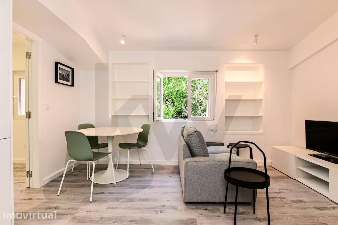 Apartamento T1 para Arrendamento | Centro Histórico de Cascais - Grande imagem: 2/17