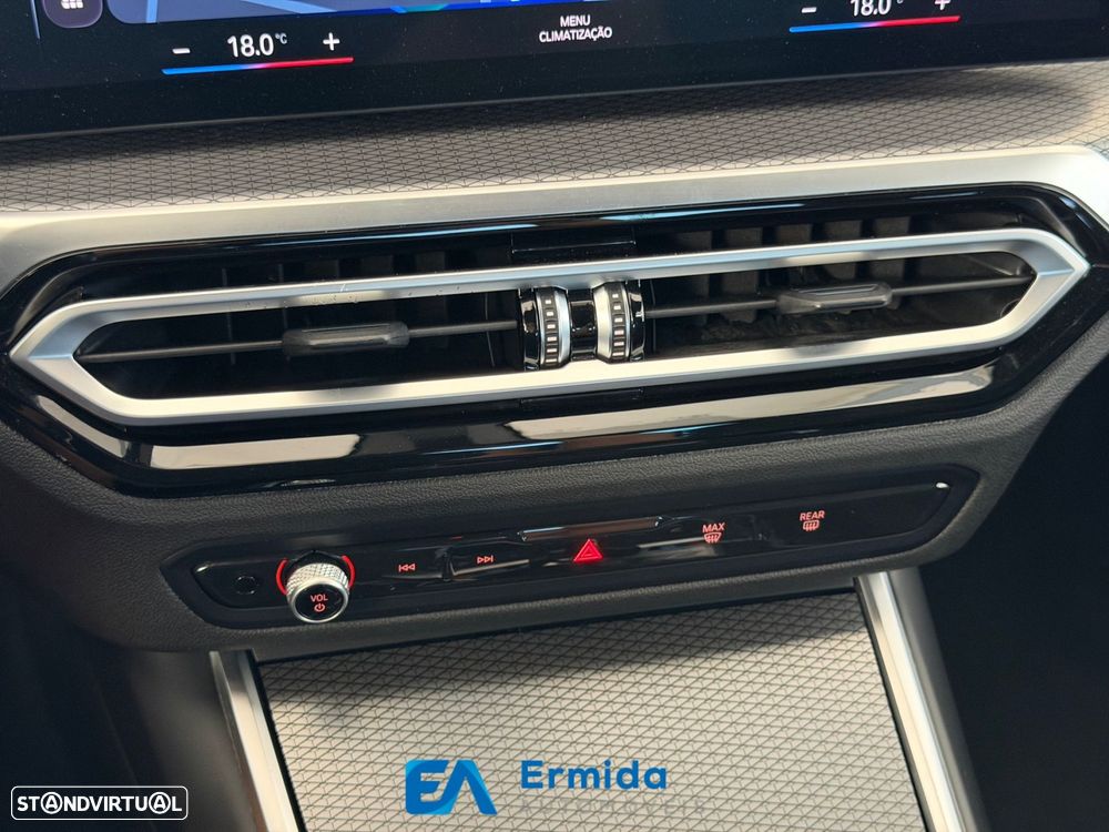 BMW 330 - 41