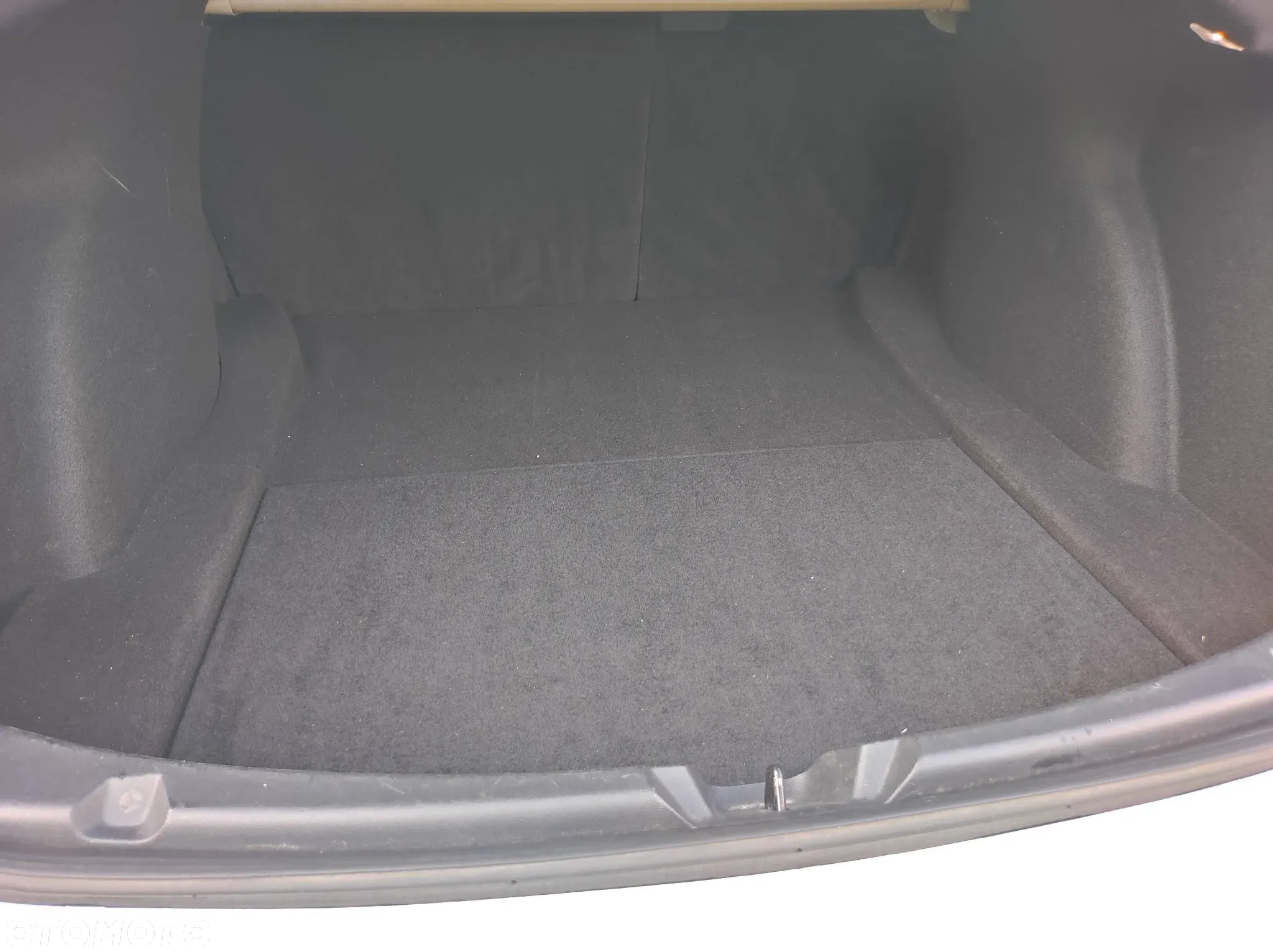 Tesla Model 3 Allradantrieb Dual Motor - 23
