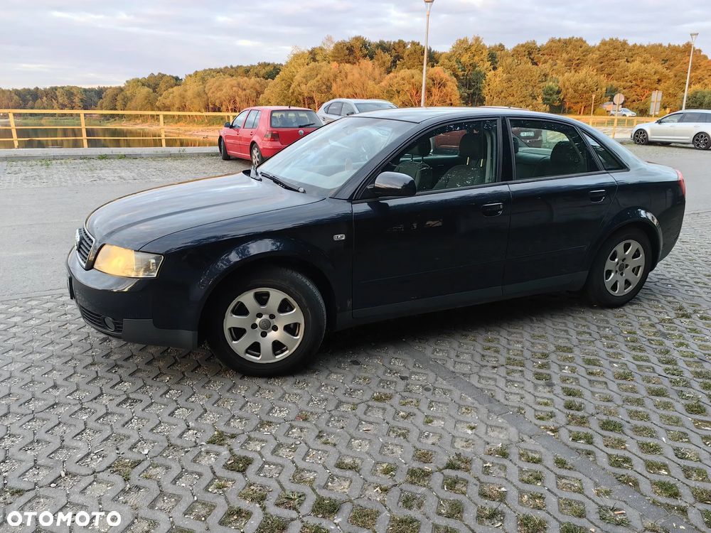 Audi A4 Limousine - 2