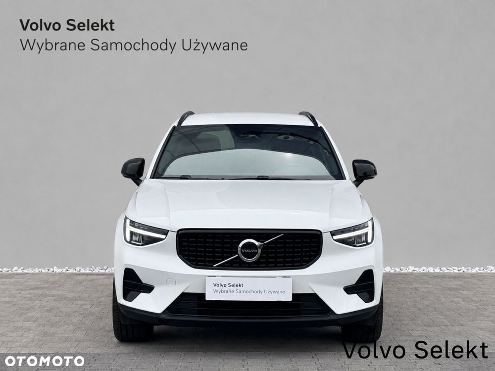 Volvo XC 40 - 3
