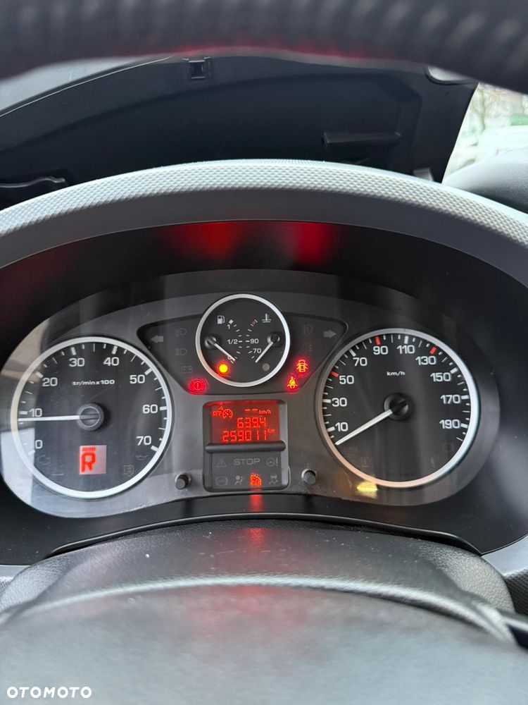 Peugeot Partner BlueHDi 100 Stop&Start ETG6 Active - 4