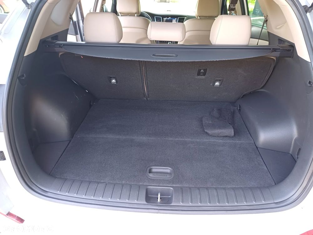 Hyundai Tucson - 25