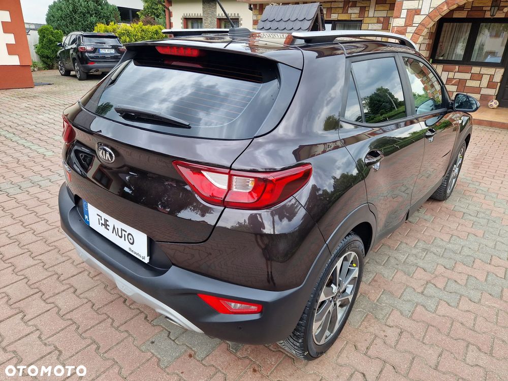 Kia Stonic 1.4 L - 34