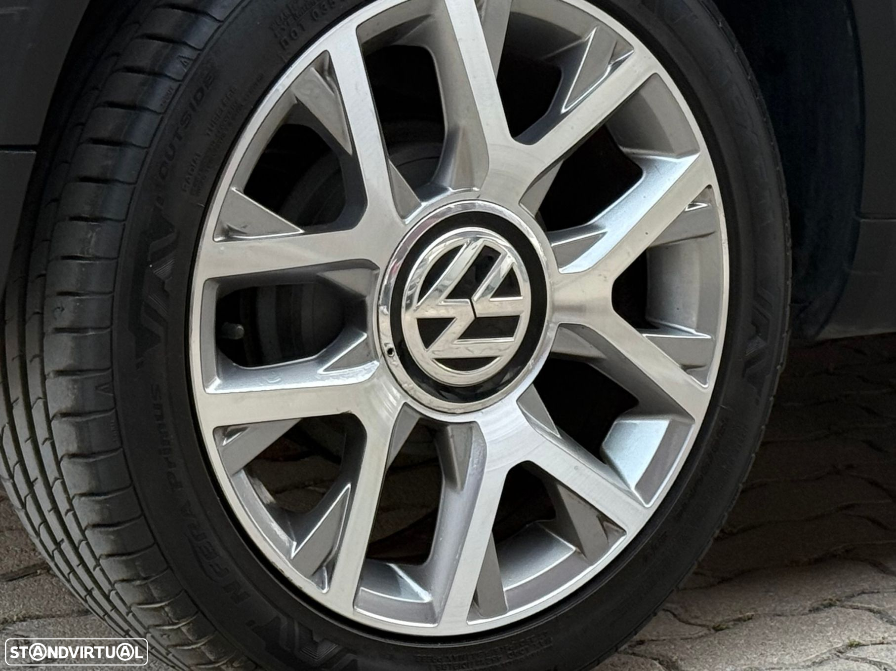 VW Up! - 14