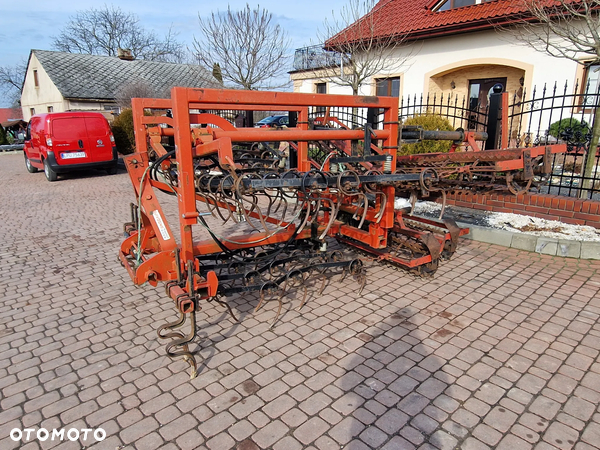 Inny Quivogne, 4m