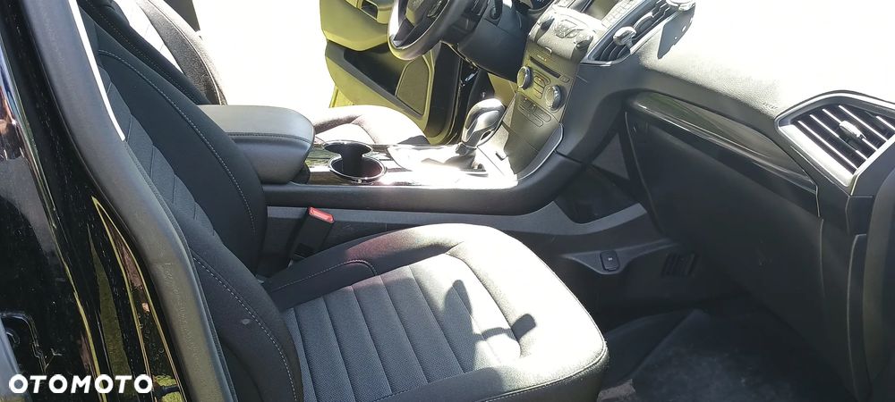 Ford Edge - 13