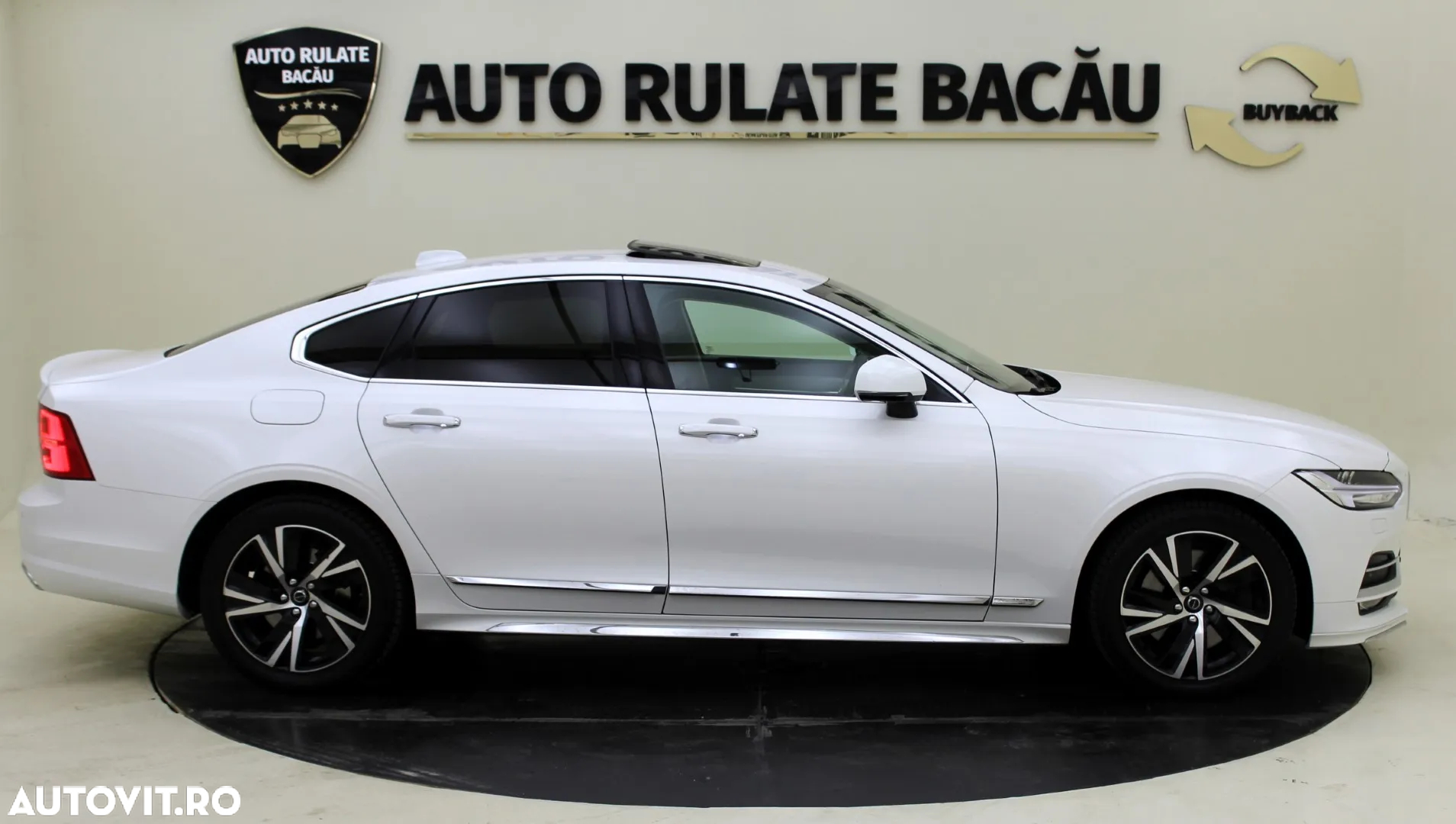 Volvo S90 D5 AWD Inscription - 4