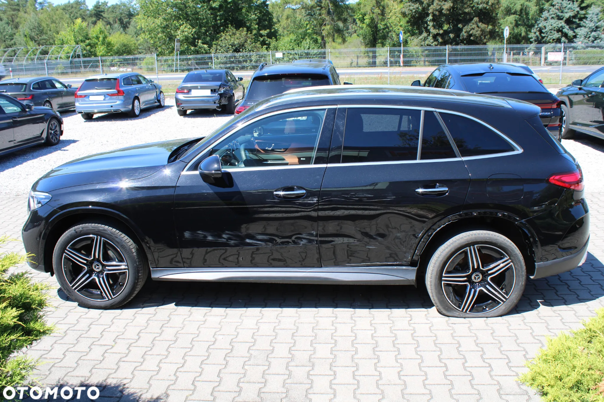 Mercedes-Benz GLC 300 de 4-Matic AMG Line - 5