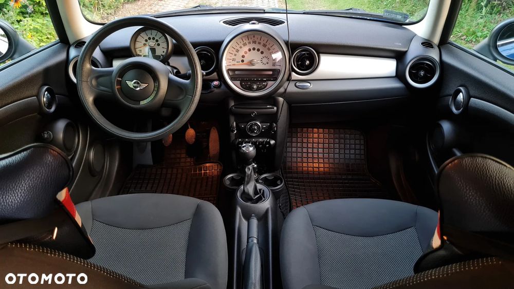 MINI Cooper - 23