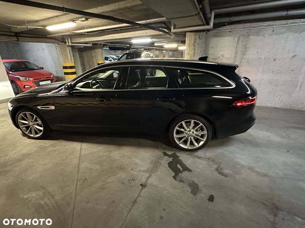 Jaguar XF - 1