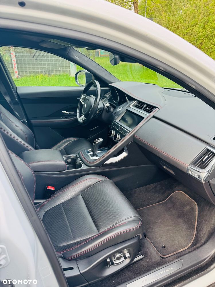 Jaguar E-Pace 2.0 i4P AWD First Edition - 7