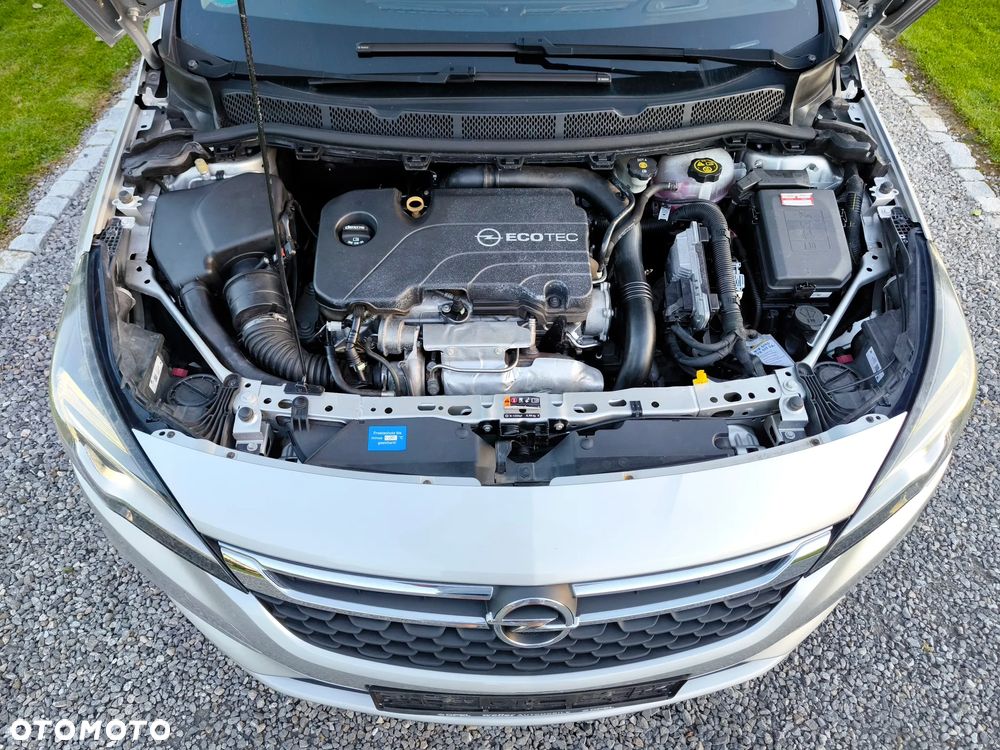 Opel Astra 1.4 Turbo Edition - 24