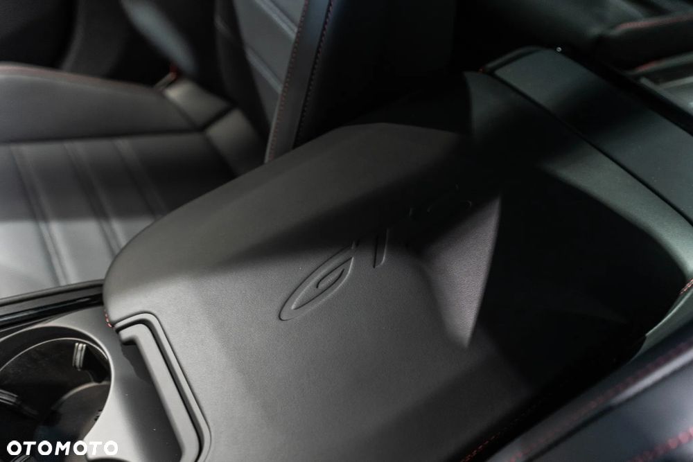 Porsche Panamera - 30