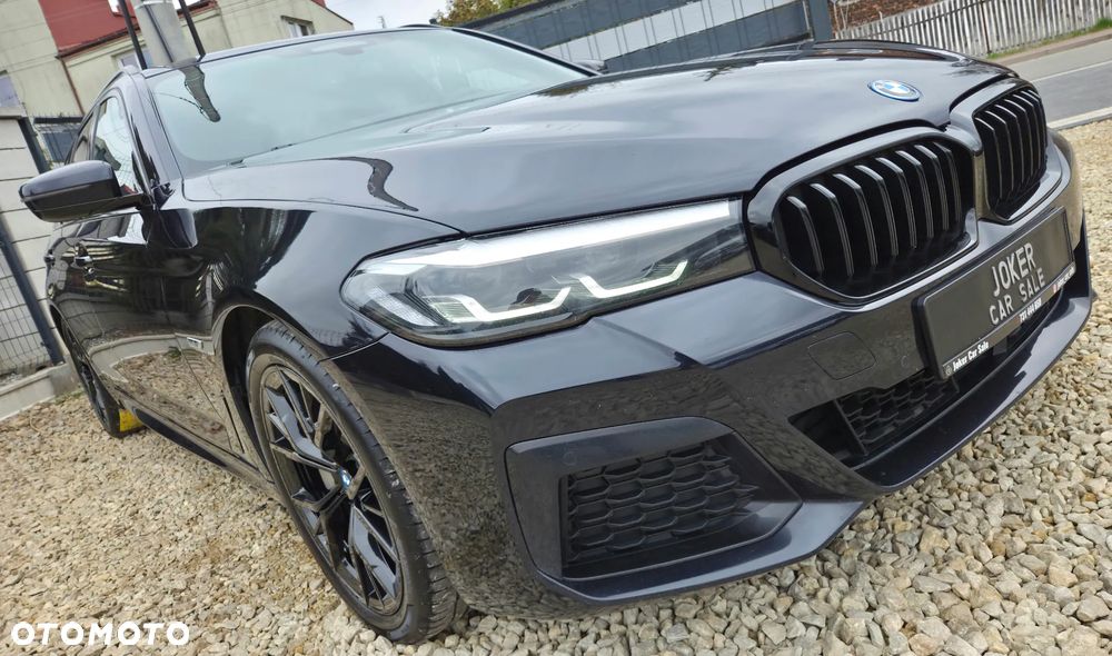 BMW Seria 5 530e xDrive M Sport sport - 9