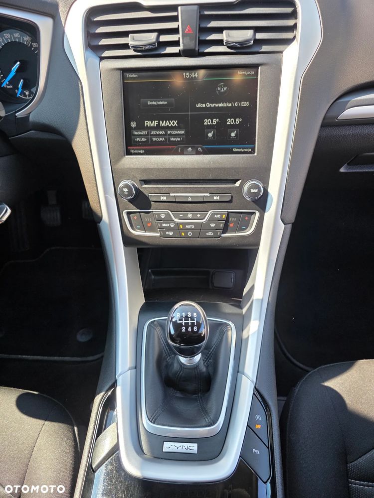 Ford Mondeo - 24