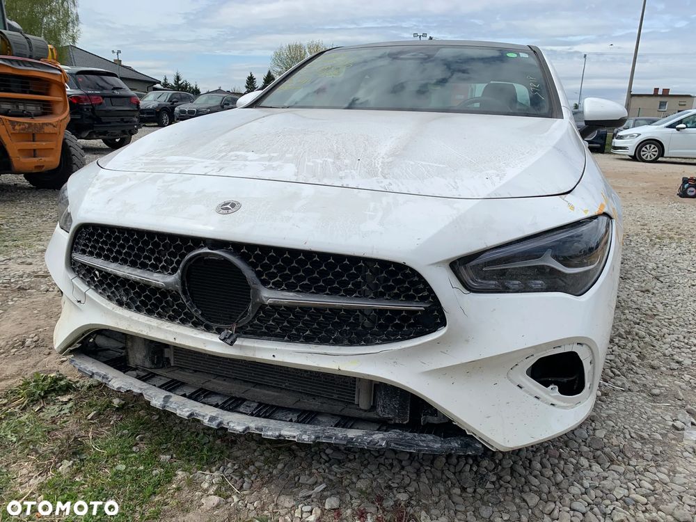 Mercedes-Benz CLA 250 4Matic 7G-DCT - 8