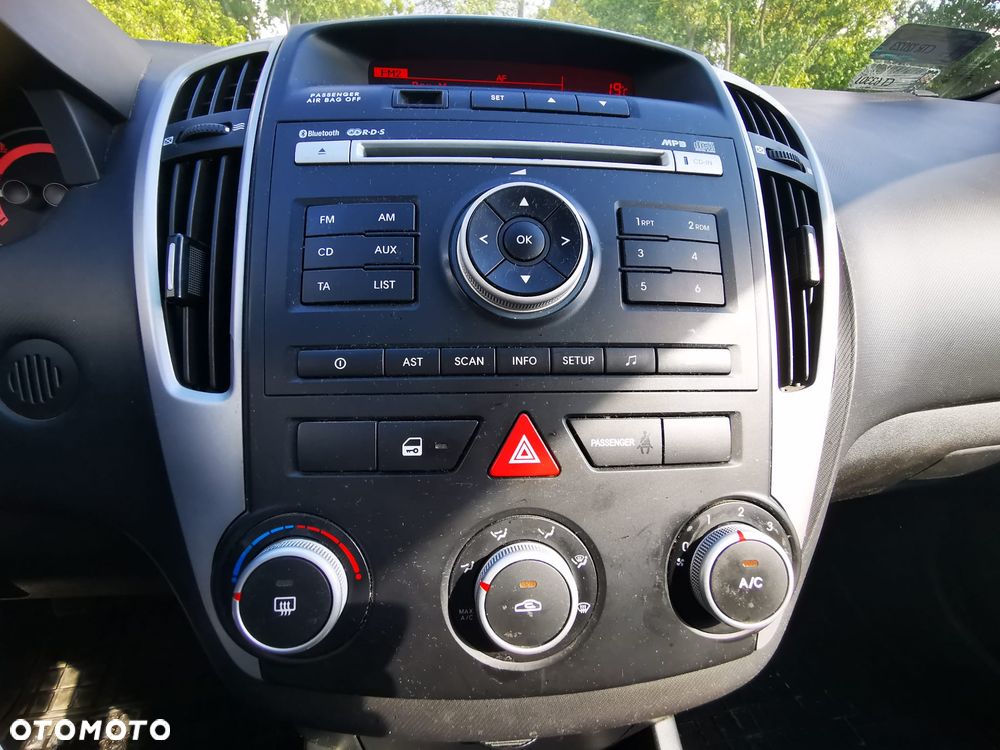 Kia Ceed 1.4 Comfort - 8